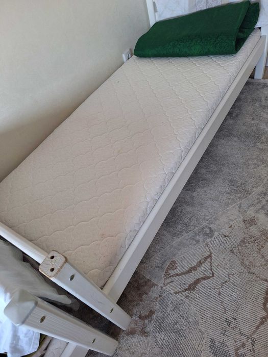 Продам детские кровати