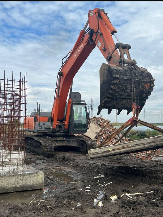 Услуги гусеночного эсковатора