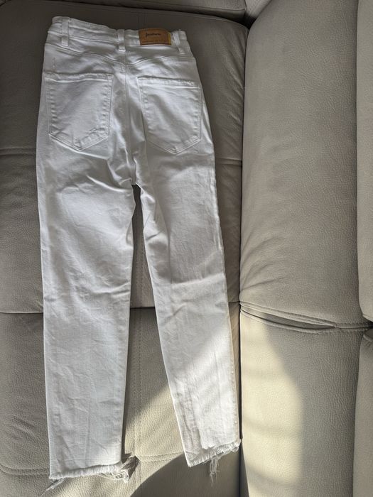 Stradivarius дънки 34