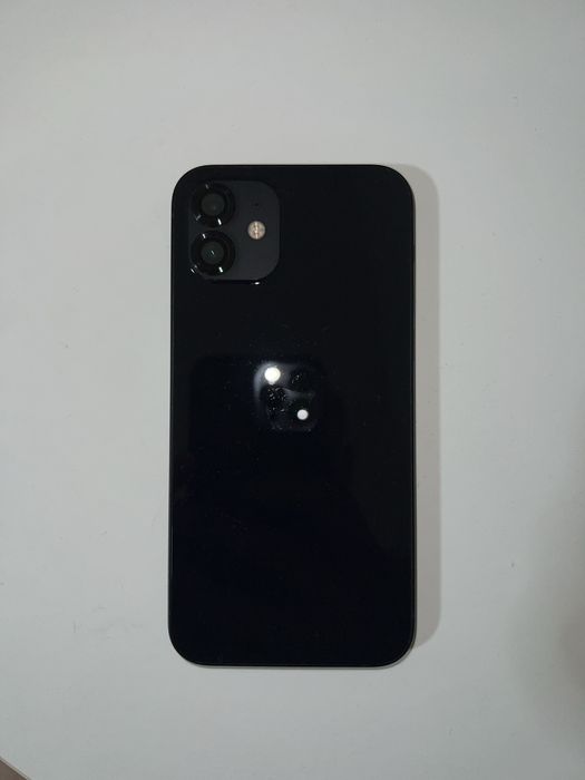 Iphone 12 128gb , 11 64gb
