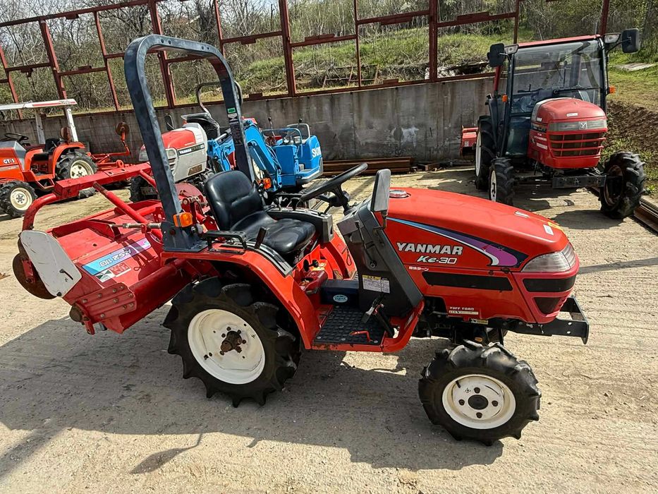 Трактор YANMAR Ke30 4x4