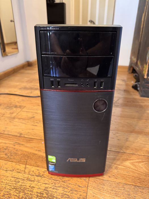 Pc Asus +tastatura Asus