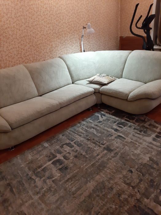 Продаю диванную группу