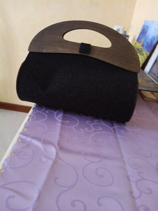 Продам дизайнерскую сумочку