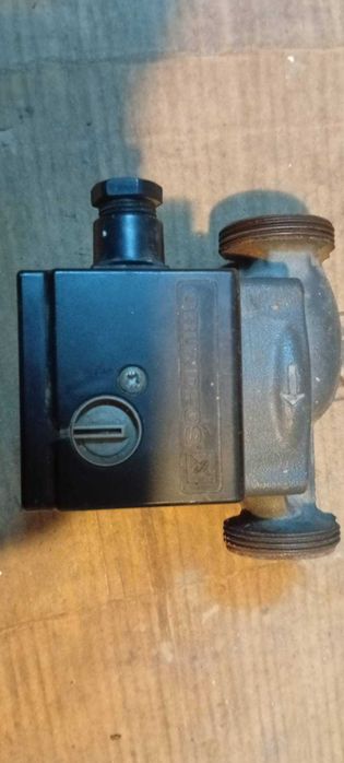 Циркулационна помпа Grundfos