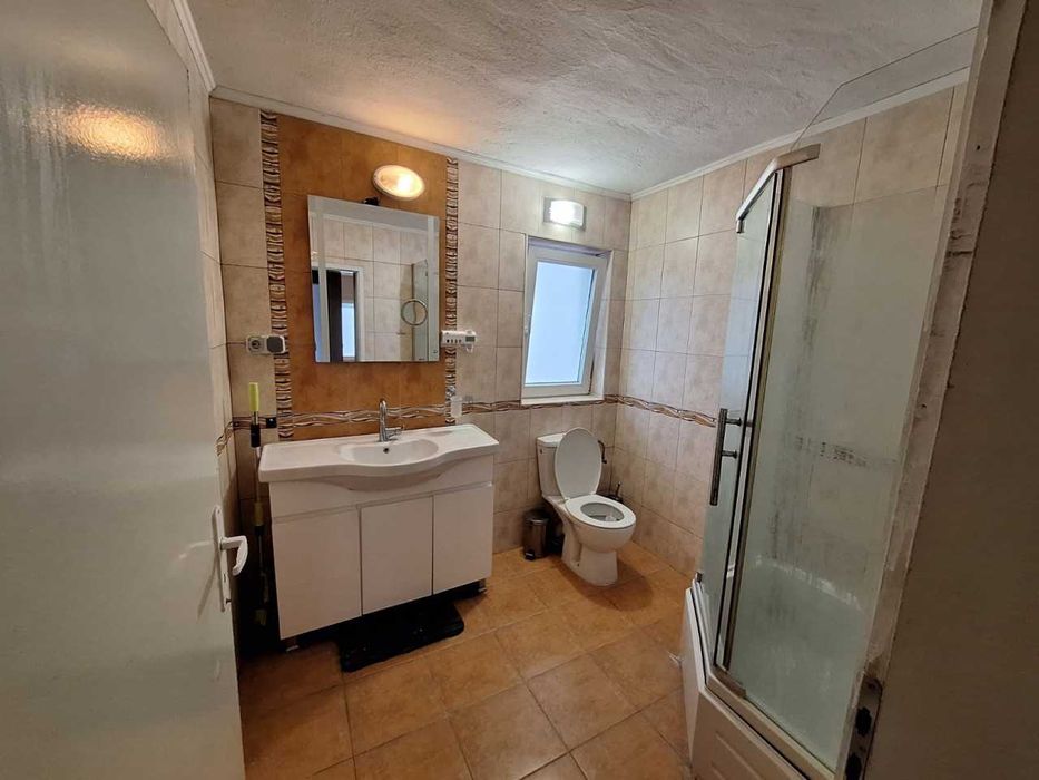 Дава се под наем Тристаен апартамент в Пловдив, Христо Смирненски - 100 кв.м за 600 € - Снимка #6