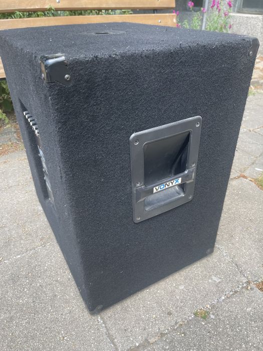 Продавам активен субуфер Vonyx SMWBA18 – 18” / 1000W