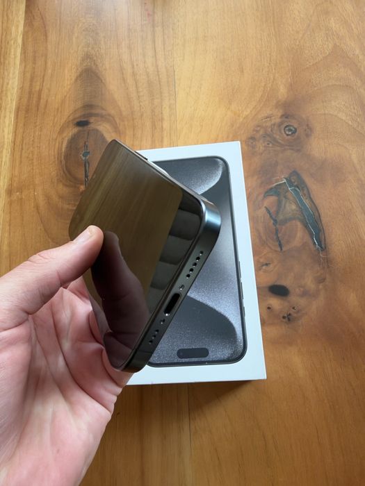 iPhone 15 Pro 128GB – черен