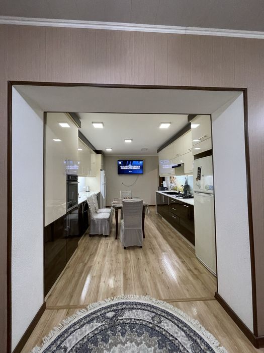 Продается 3х комнатная переделанная в 4