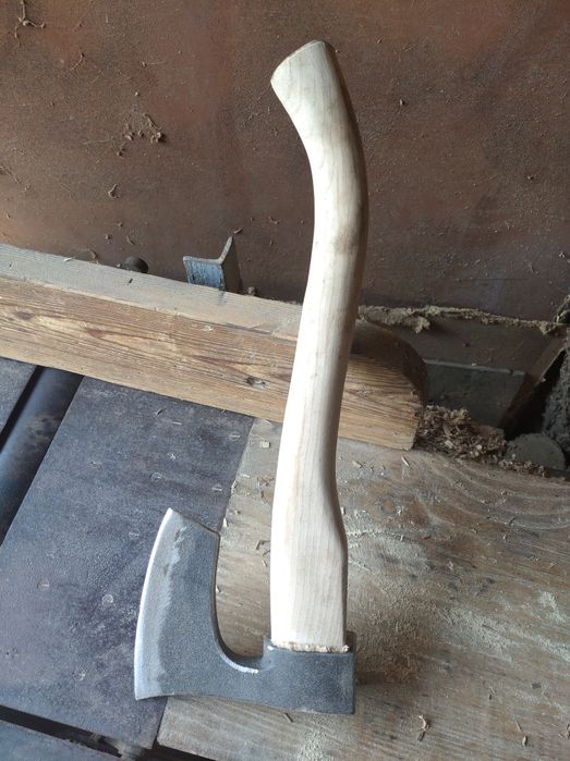 Мотики Чапи брадви