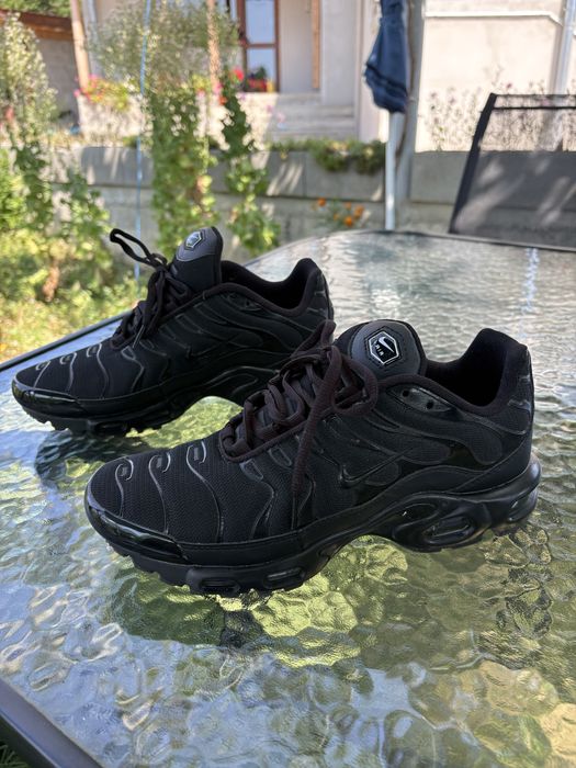 NIKE AIR MAX TN Triple Black