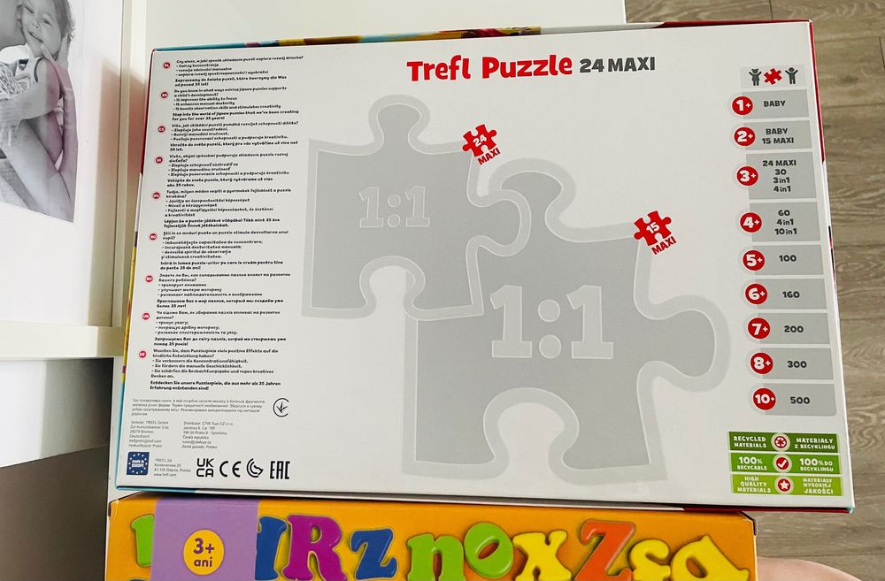 Noi, fara eticheta puzzles