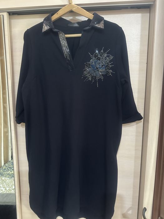 Платье темно-синее, размер 50-52