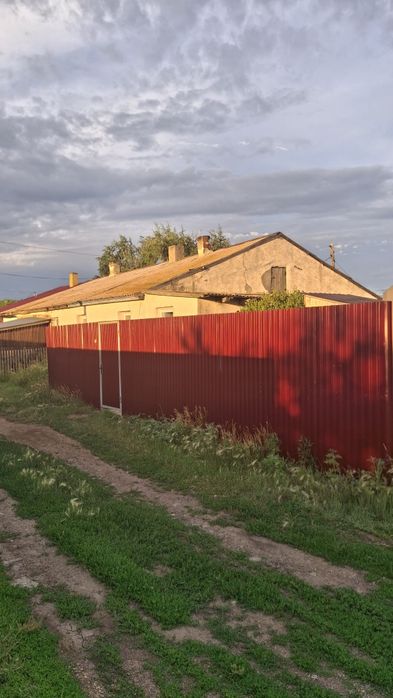 Продам часть дома.