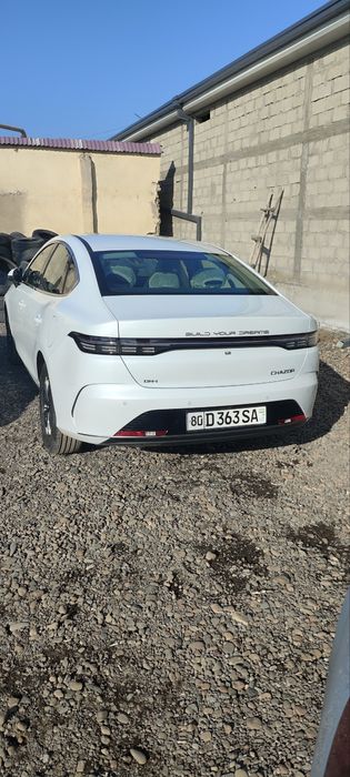 Буд Мошин сотилади