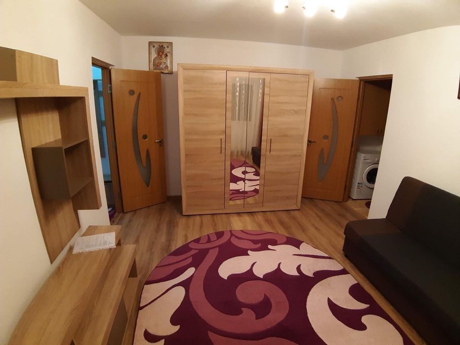 Inchiriez Apartament cu 2 camere SD