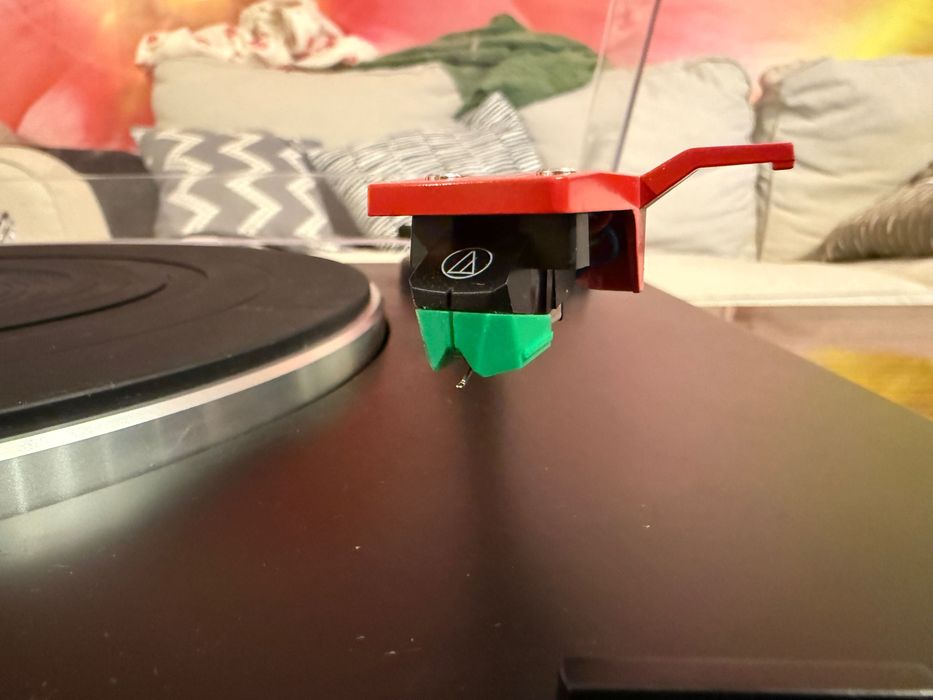 Грамофон Audio Technica At-LP3 с доза VMN-95e