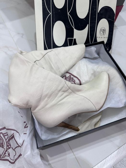 Продам женские сапоги