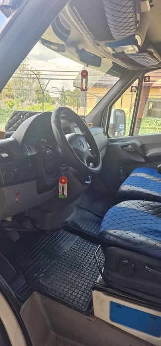 Vând Mercedes Sprinter 418