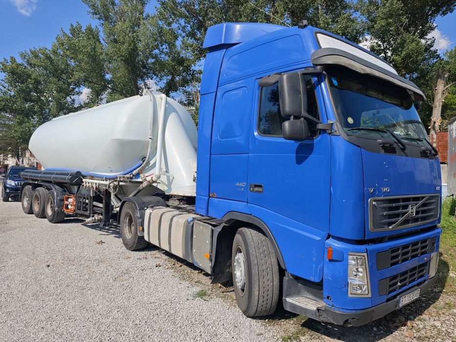 Доставка на чиста вода. Водоноска 5м3 и 30м3