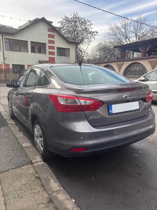 FORD Focus 2012 — imagine 3