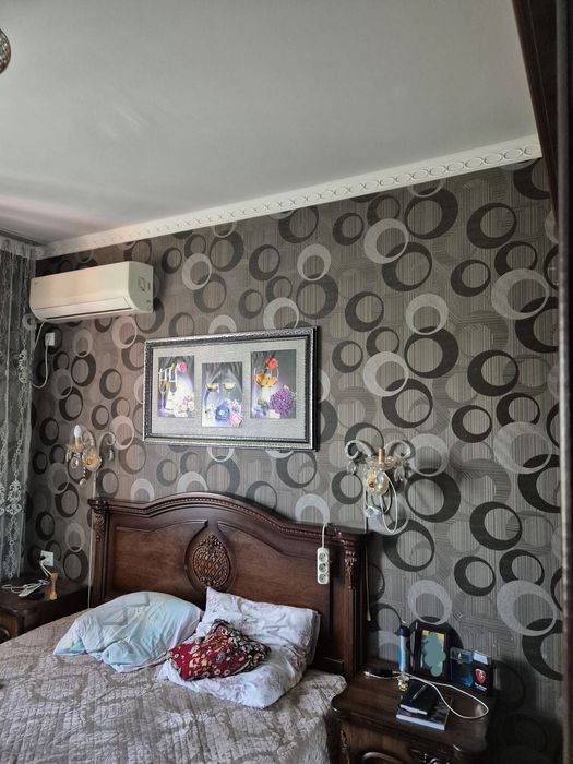 Продам 4/6/9 Куйлюк базар. Напротив Компасс