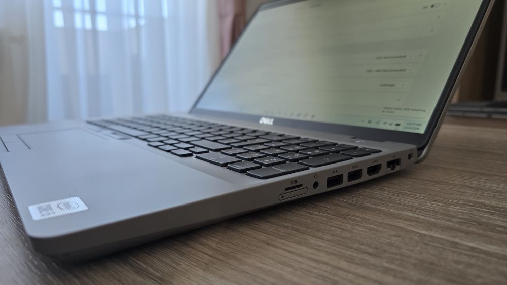 Laptop Dell Latitude 15.6"Fhd, 16Gb ddr4,ssd 256Gb,i5 gen 10