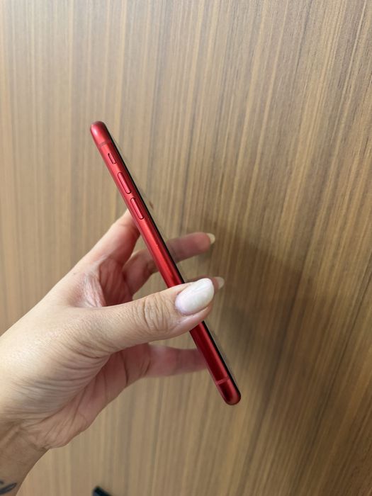 Продам iphone 11