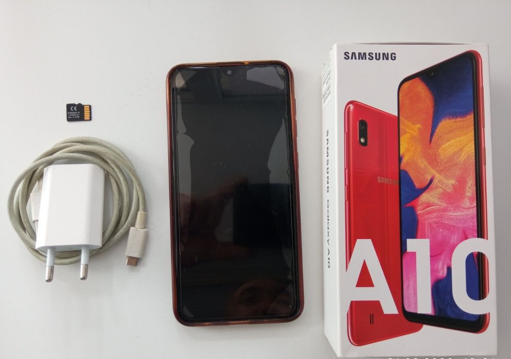 Смартфон Самсунг A10