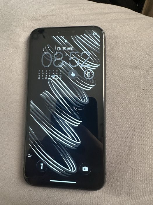 Продам Iphone 11