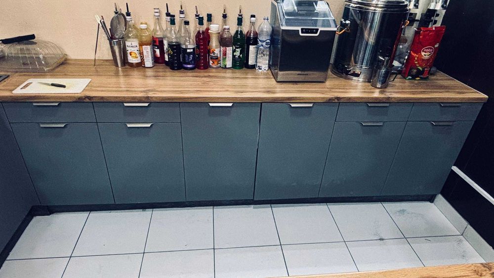 Специализированная мебель