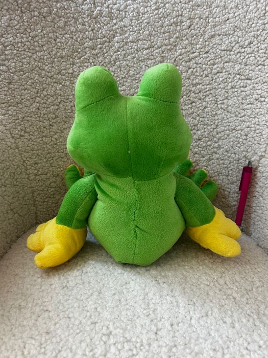 Плюшена играчка - жаба