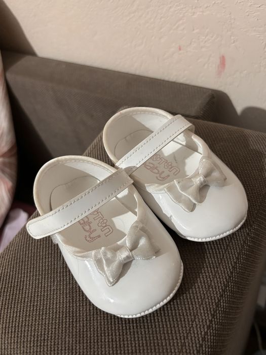 Продам туфельки