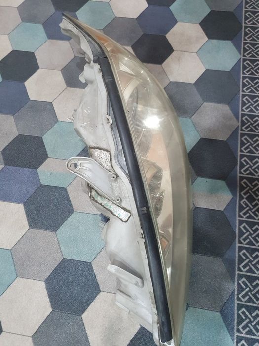 Продам фару камри 35