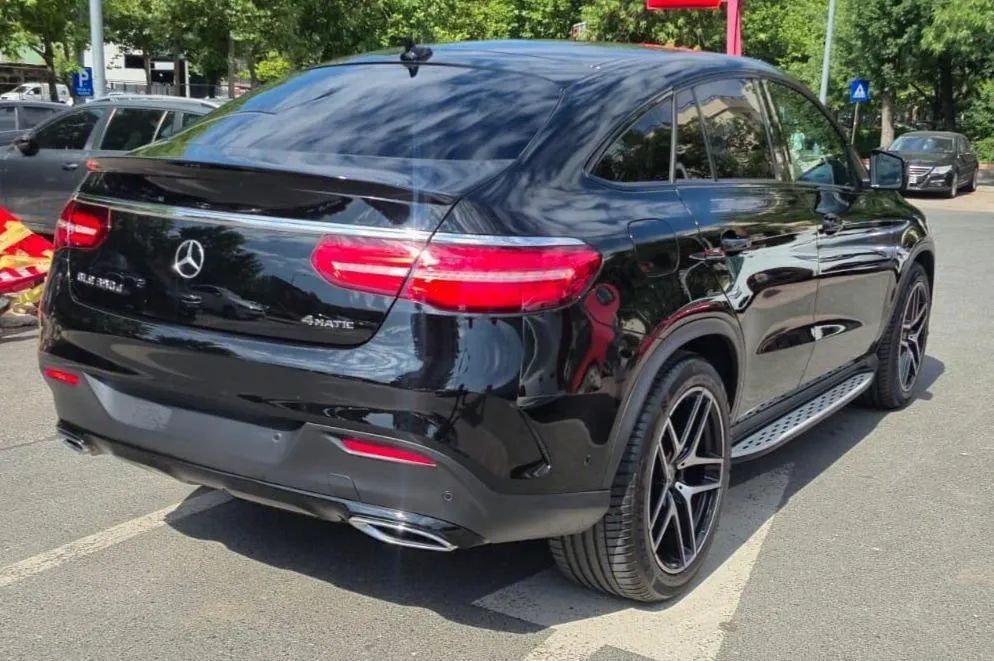 Mercedes-Benz GLE Mercedes GLE 350d Coupé 4MATIC AMG · 2018 · FULL istoric Autoklass
