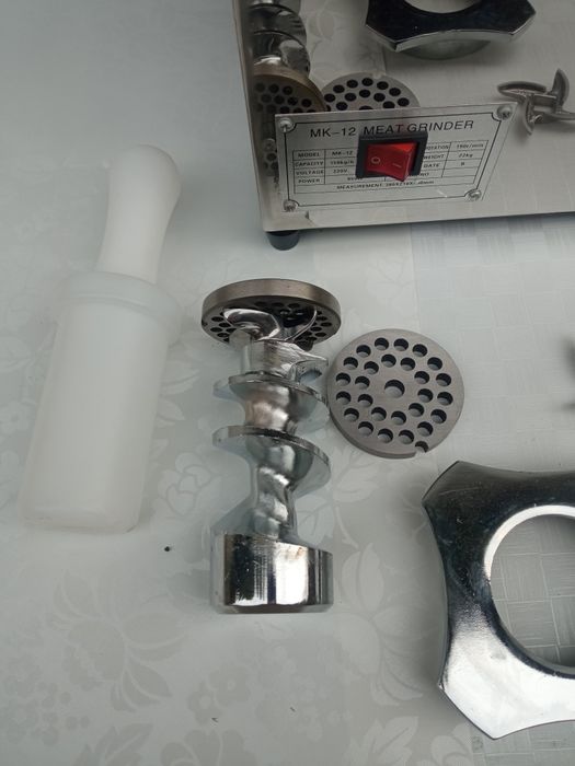 Професионална месомелачка ТК-12 и МК-12/ТК-22/с медни намотки