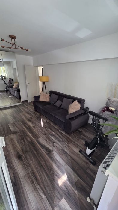 Inchiriez apartament 2 camere Militari
