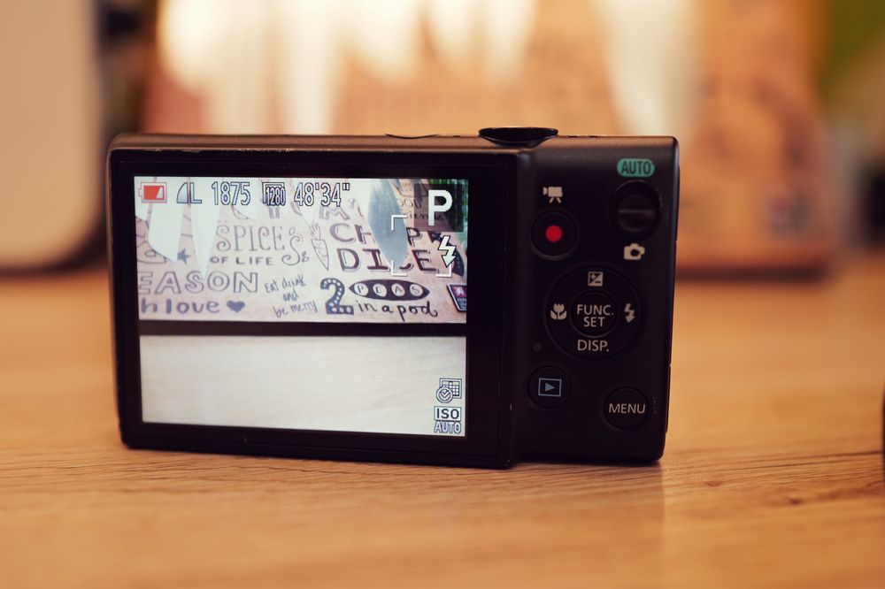 Aparat foto Canon Ixus 132 Fronzen Black 16Mp ITP powershot data ora