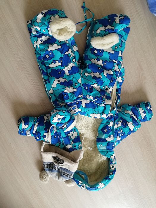 Продам детскую верхнюю одежду