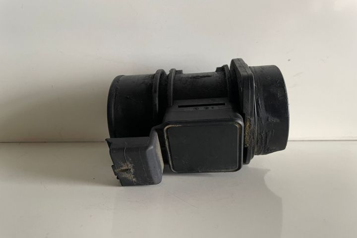 Debitmetru aer  7700109812 Renault   seria