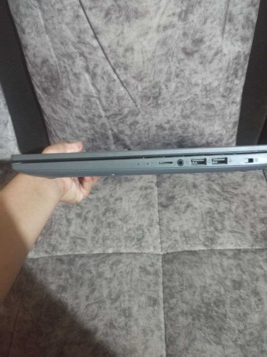 Windows 10 pro 256GB hotirasi DDR4 8G intel core i5