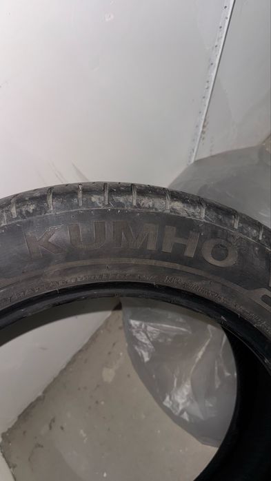 KUMHO 235/55 R18 4шт