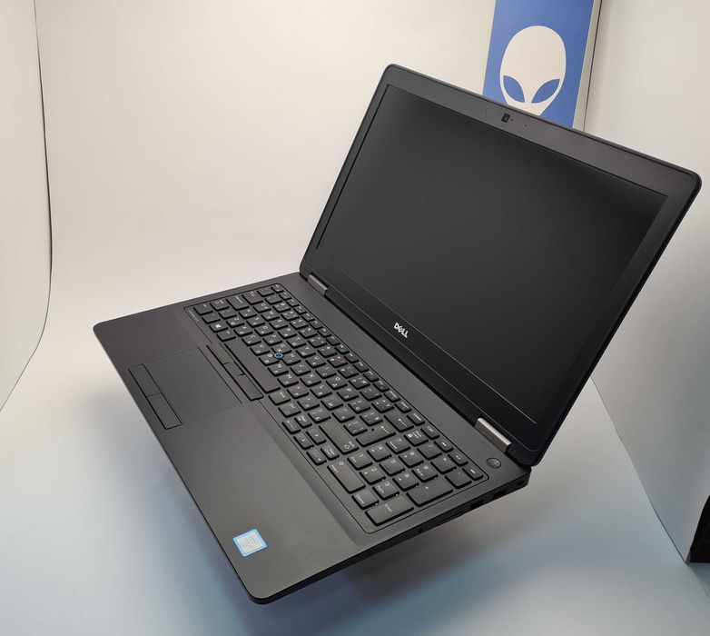 Dell Latitude E5570 i5 6300U/8GB/256SSD/FHD