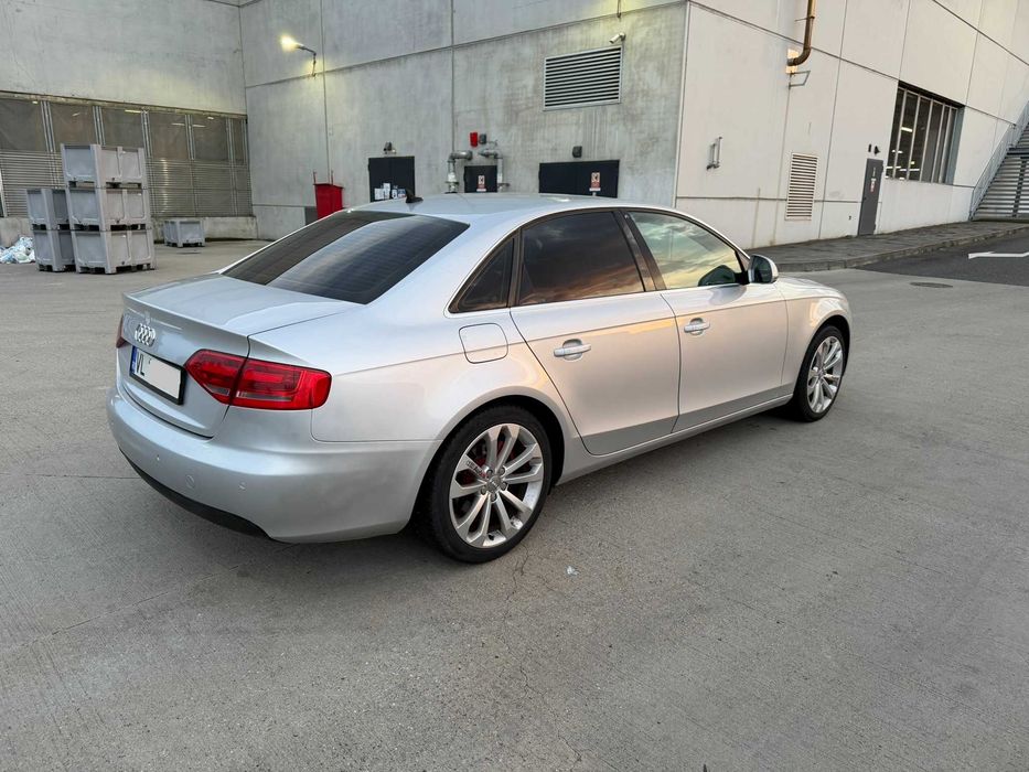 Audi  A4  1.8Tfsi