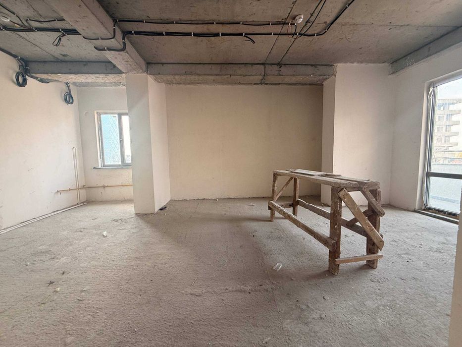 Продаётся 2-комнатная квартира  в Яккасарайе