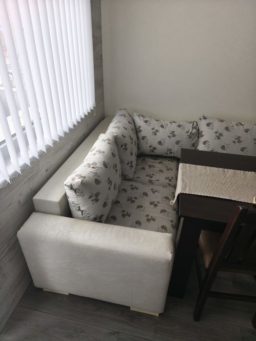 Ъглов диван 2.50х1.80м