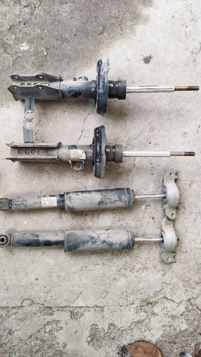 Продам амортизаторы.