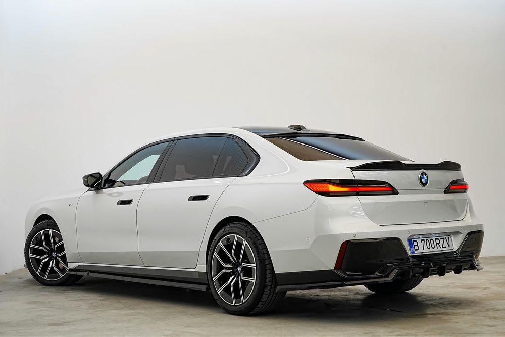 Bmw seria 7/Garantie 2027/M-paket/2024/primul proprietar