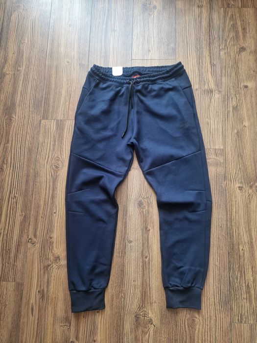 Страхотно мъжко долнище размер S и М