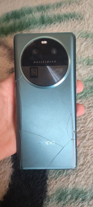 Oppo find x6 12 / 256